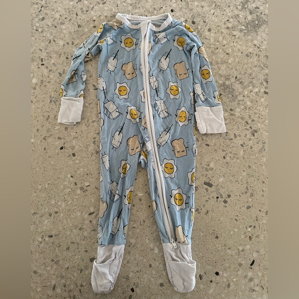 3-6 month little sleepies zippy